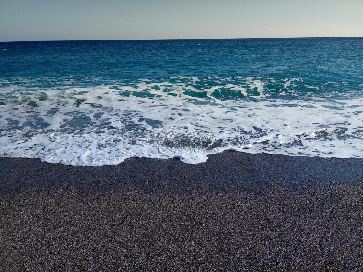 Case Vacanze Blue Sea Mascali Eksteriør billede